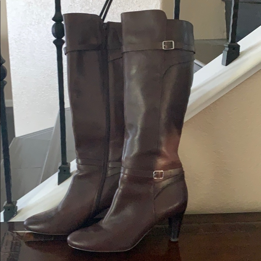 Ralph Lauren Brown leather knee high boots.